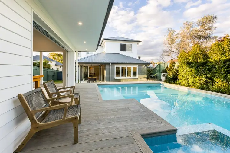 Family Pool Home by Culbert Constructions, photo 2